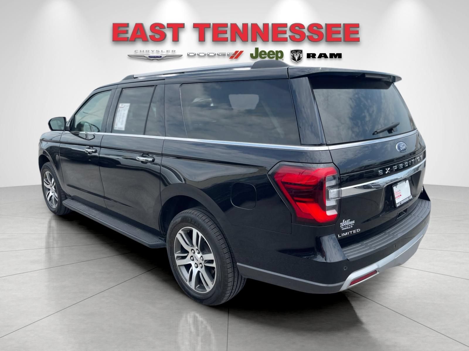 Used 2024 Ford Expedition Max Limited RWD image 5
