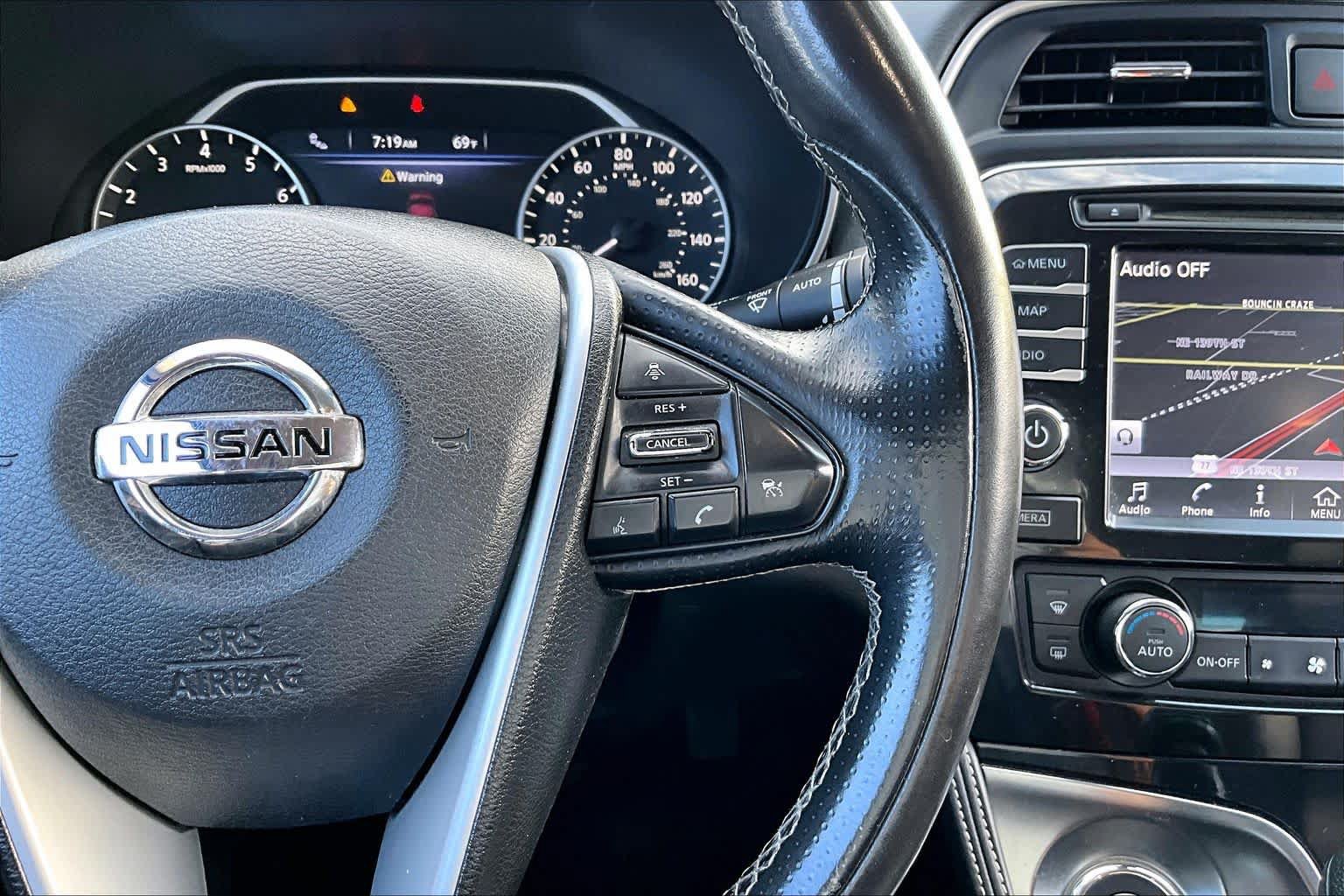 Used 2017 Nissan Maxima Platinum FWD image 22