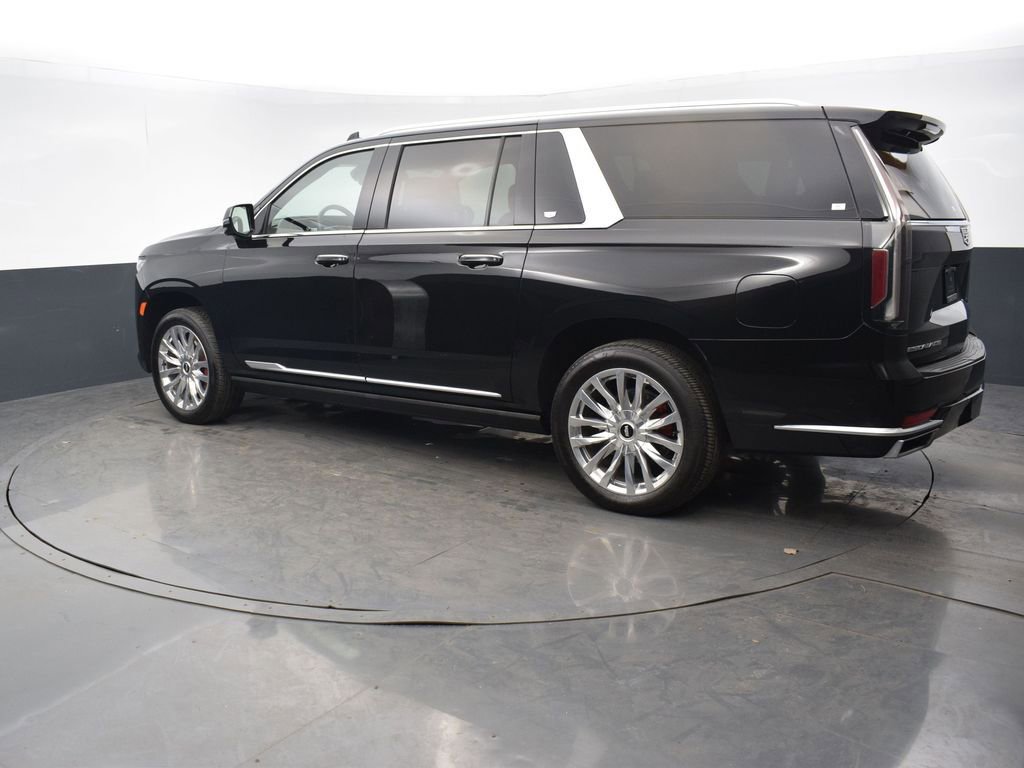 Certified 2024 Cadillac Escalade ESV Premium Luxury w/ Performance Package image 4