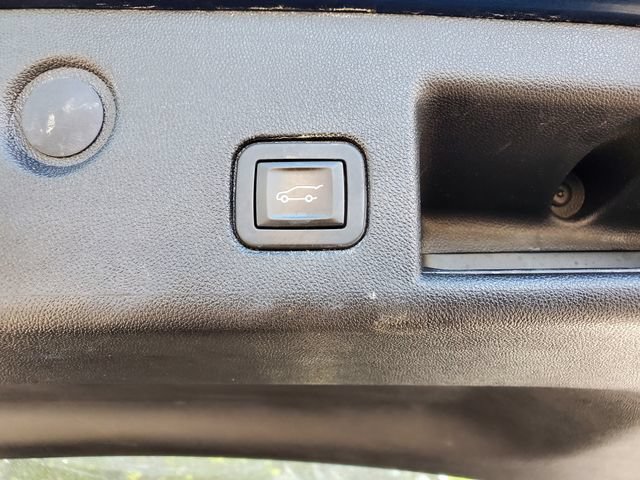 Used 2019 Chevrolet Equinox LT AWD/4WD image 13
