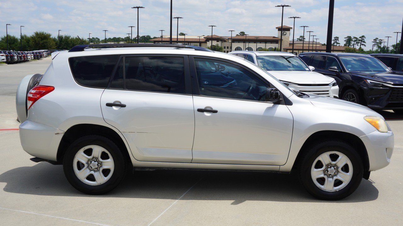 Used 2010 Toyota RAV4 2WD image 4