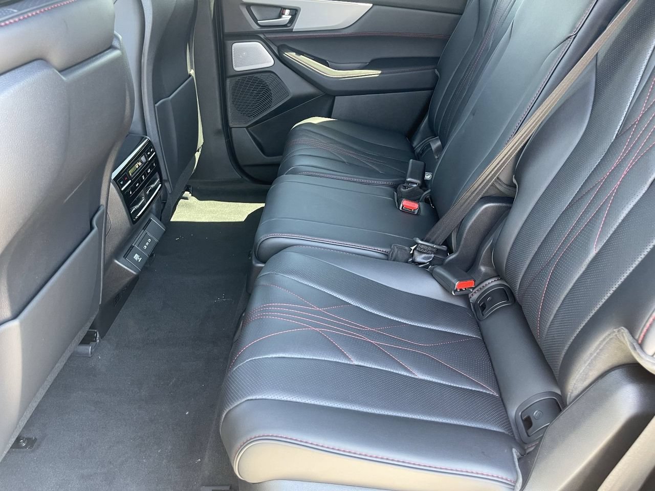 New 2026 Acura MDX A-Spec w/ Advance Package AWD/4WD image 19
