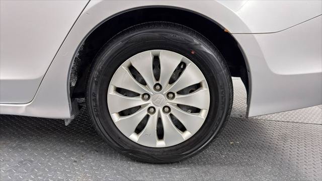 Used 2009 Honda Accord LX image 28