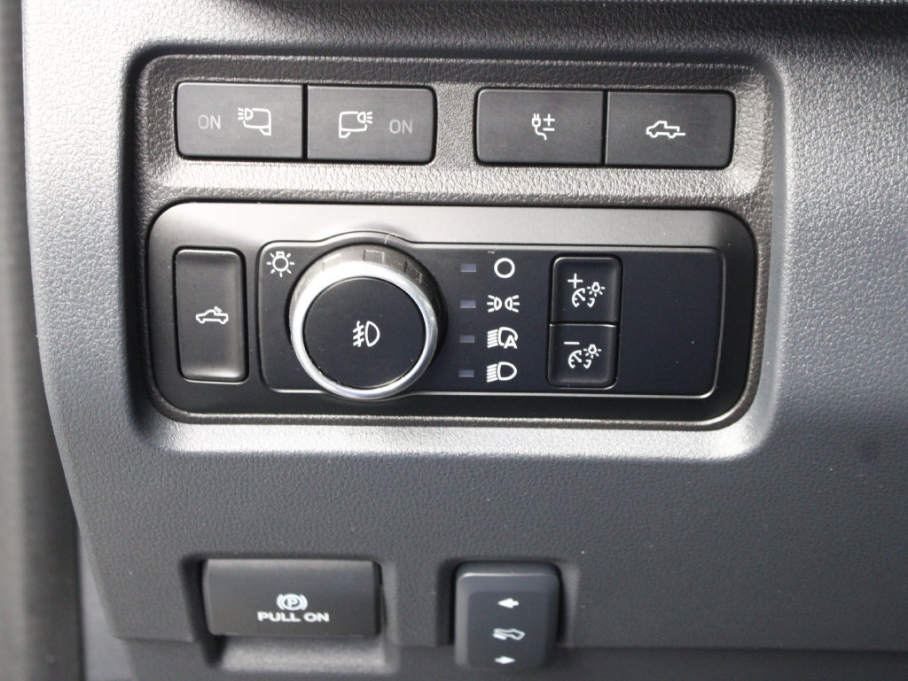 Used 2024 Ford F250 Platinum AWD/4WD image 63