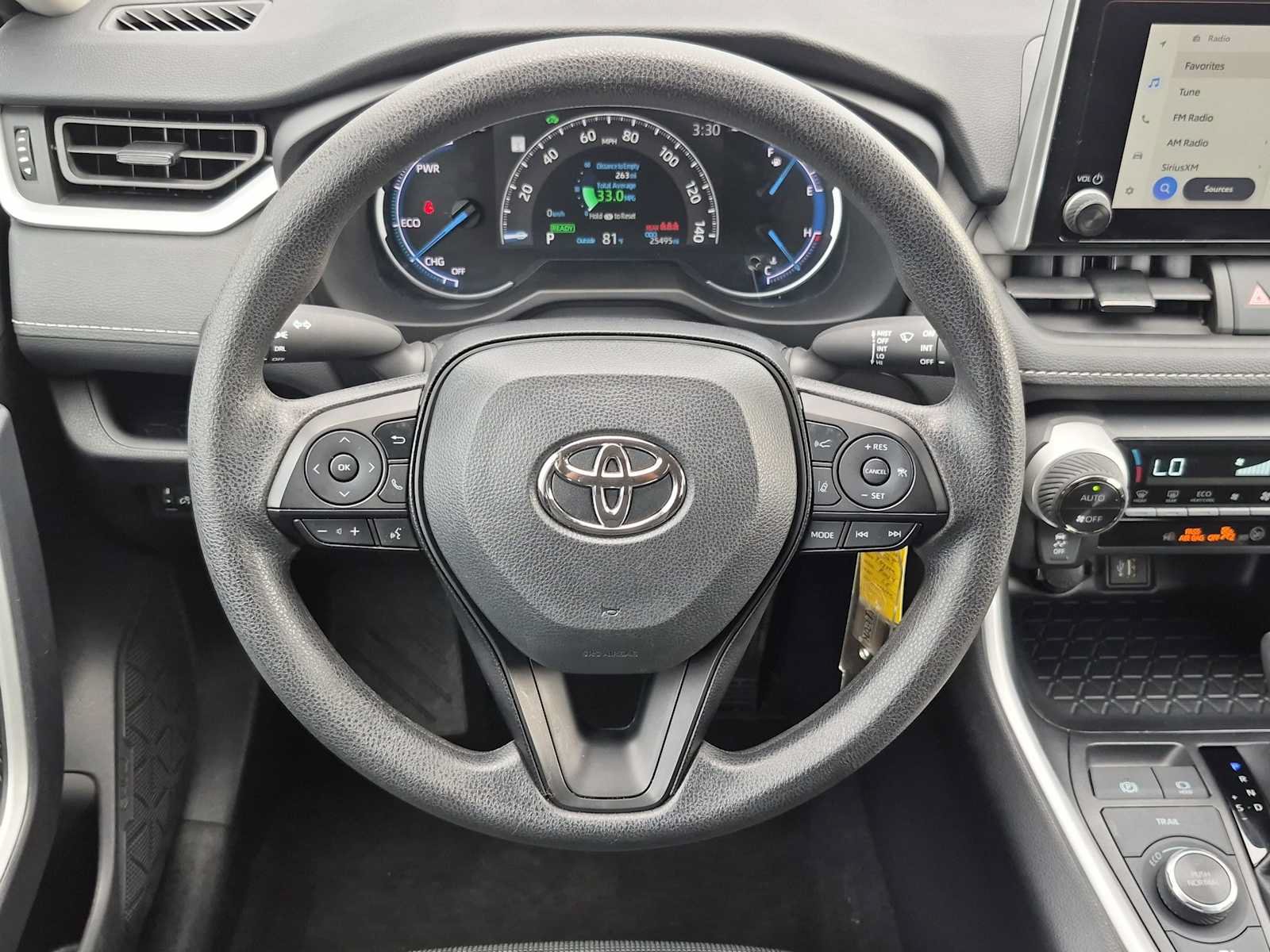 Used 2025 Toyota RAV4 LE AWD/4WD image 21