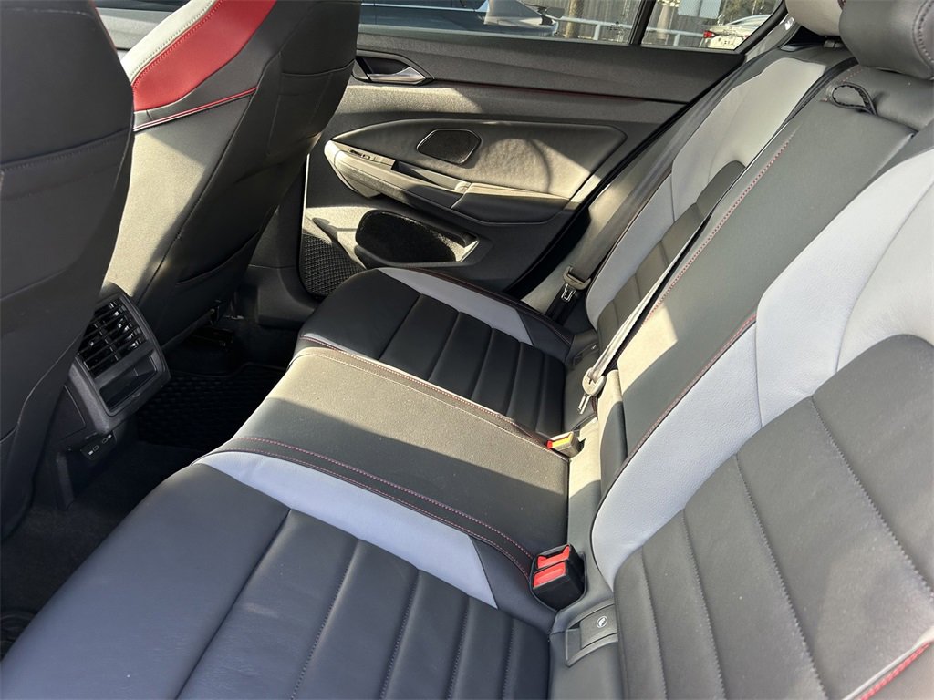 Used 2024 Volkswagen GTI SE image 17