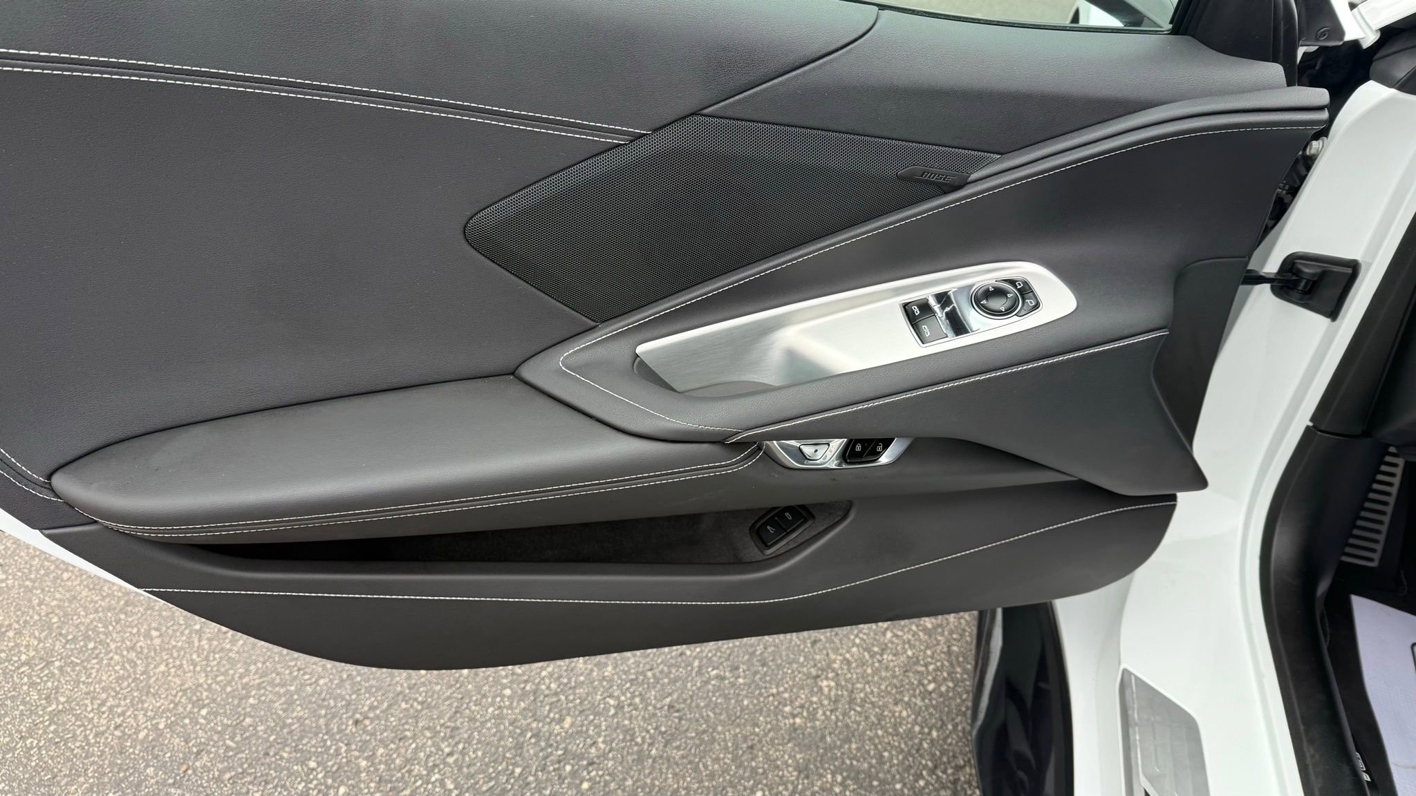 Used 2024 Chevrolet Corvette Z06 image 34