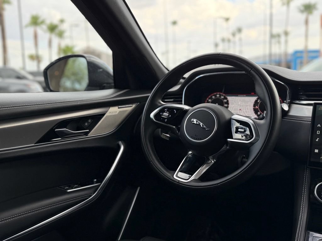 Used 2024 Jaguar F-PACE R-Dynamic S AWD/4WD image 6