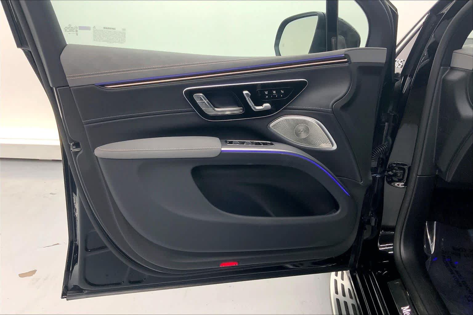 New 2027 Mercedes-Benz EQS 400 4MATIC SUV image 19