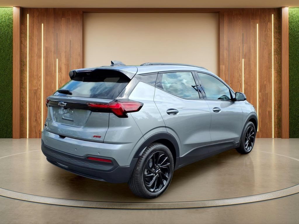New 2027 Chevrolet Bolt RS w/ Technology Package FWD image 32