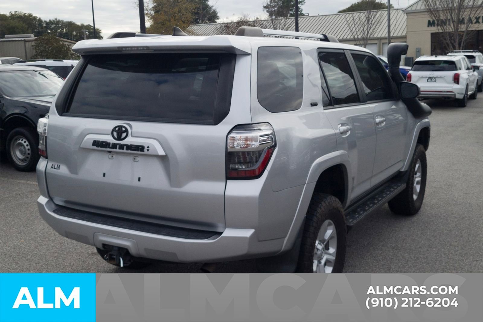 Used 2021 Toyota 4Runner SR5 image 6