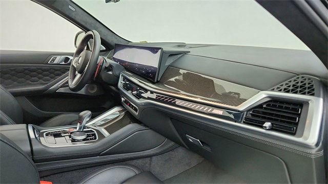 Used 2025 BMW X6 M Competition w/ Executive Package image 20