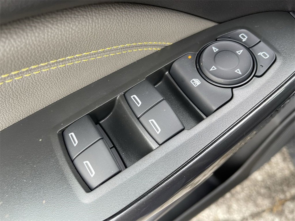 New 2026 Chevrolet Trax ACTIV w/ Sunroof Package image 13