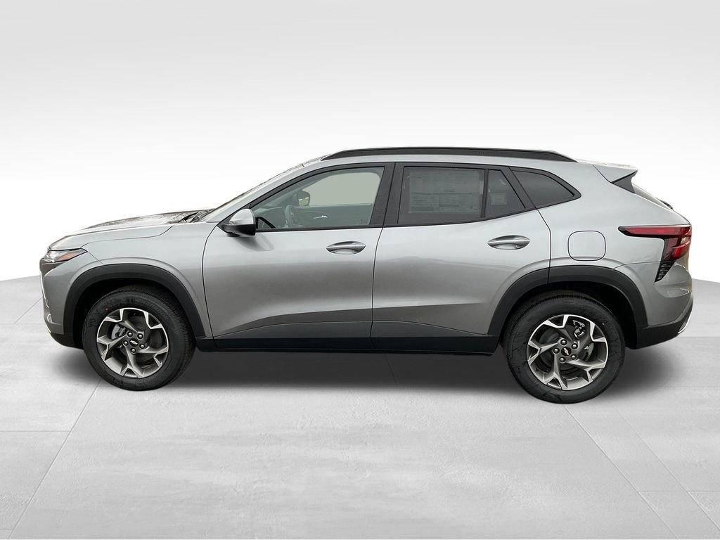 New 2026 Chevrolet Trax LT FWD image 30