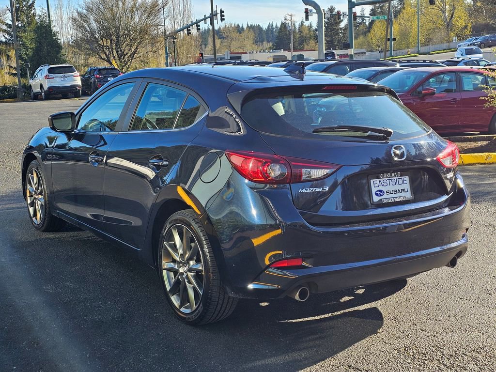 Used 2018 MAZDA MAZDA3 Touring image 5