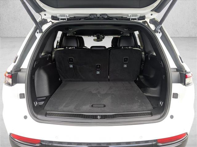 Used 2023 Jeep Grand Cherokee Altitude image 6