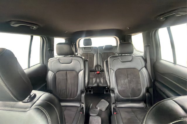 Used 2023 Jeep Grand Cherokee L Laredo AWD/4WD image 14
