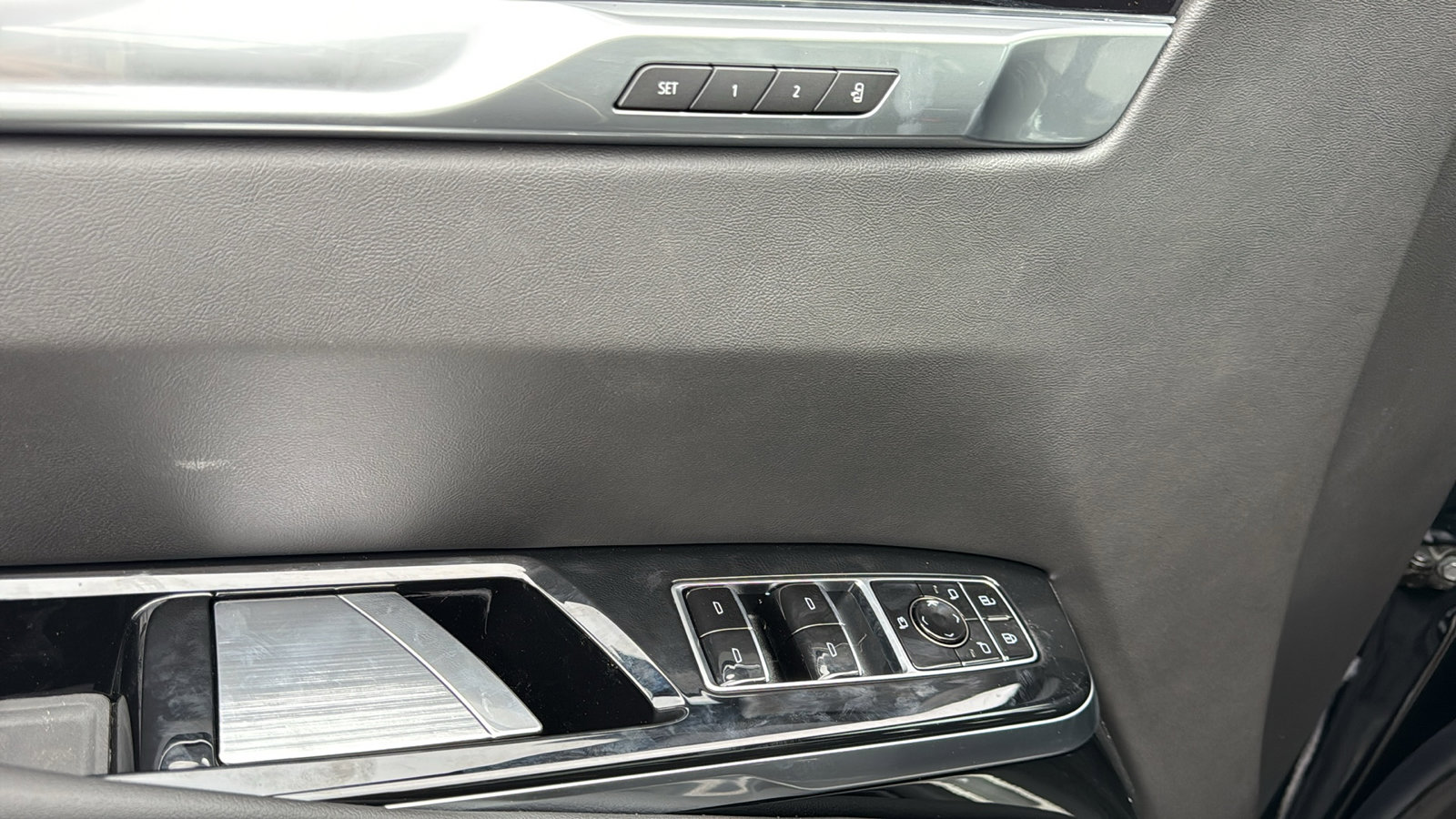 New 2026 Cadillac Escalade ESV Sport w/ Touring Package image 11