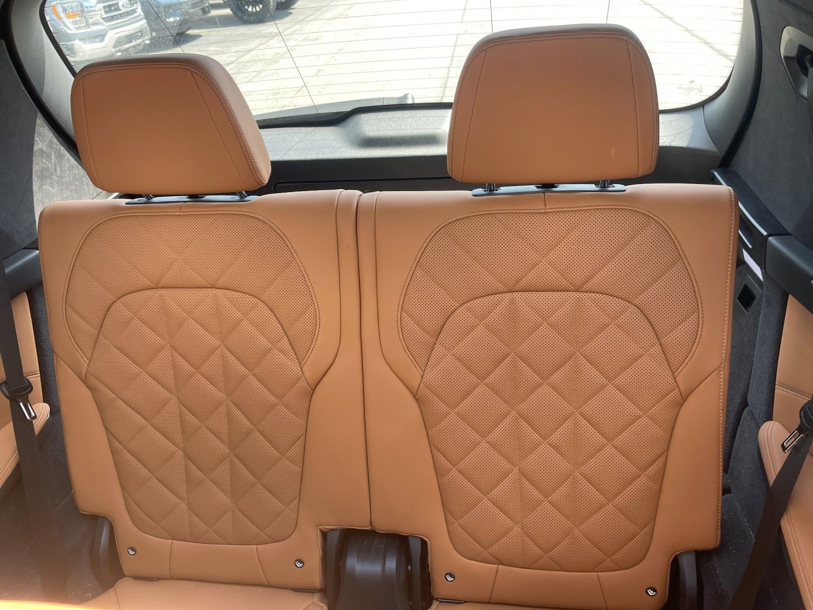 Used 2024 BMW X7 xDrive40i w/ Executive Package image 17