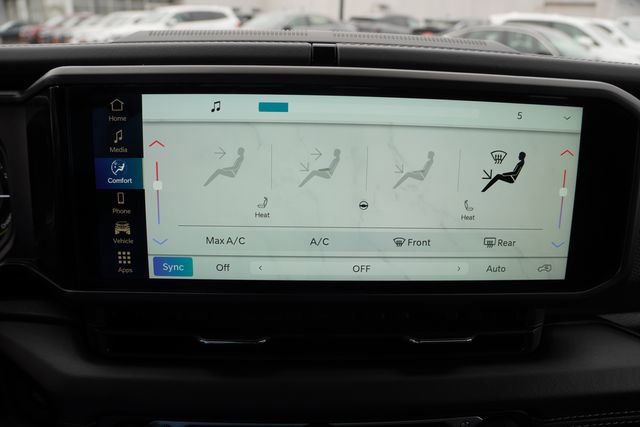 Certified 2025 Jeep Wrangler Unlimited Rubicon 4xe w/ Safety Group image 24