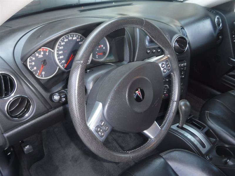 Used 2006 Pontiac Grand Prix w/ Premium Package FWD image 28