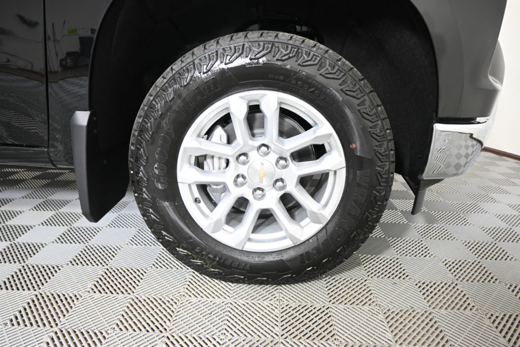 New 2026 Chevrolet Silverado 1500 LT w/ Z71 Off-Road Package image 15