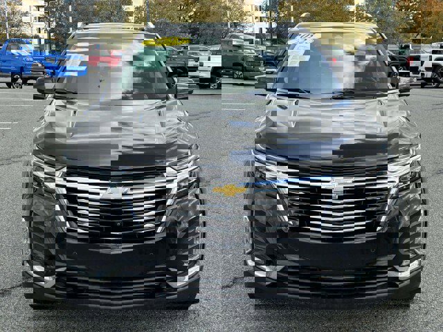Used 2023 Chevrolet Equinox Premier image 2