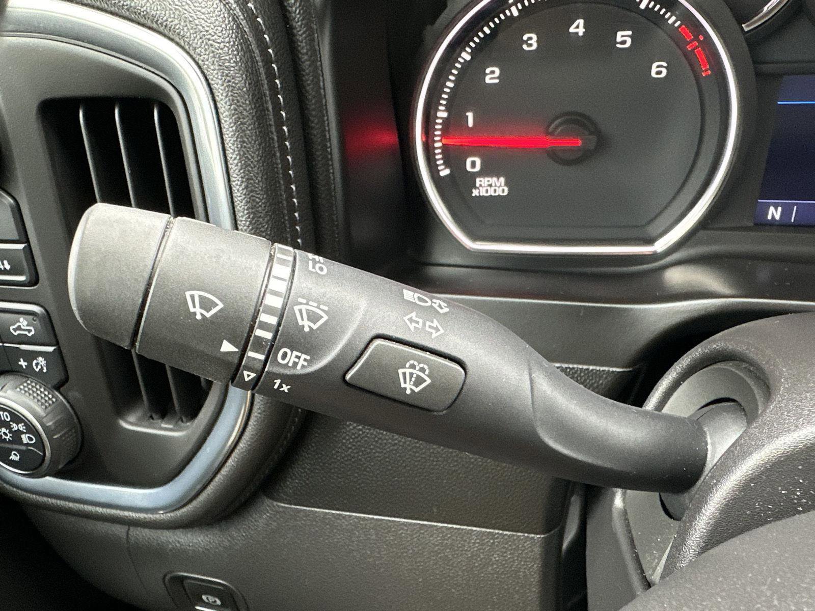 Used 2021 Chevrolet Silverado 1500 LT Trail Boss w/ LT Trail Boss Premium Package image 16