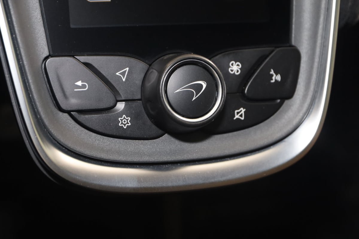 Used 2020 McLaren 570S Coupe RWD image 46