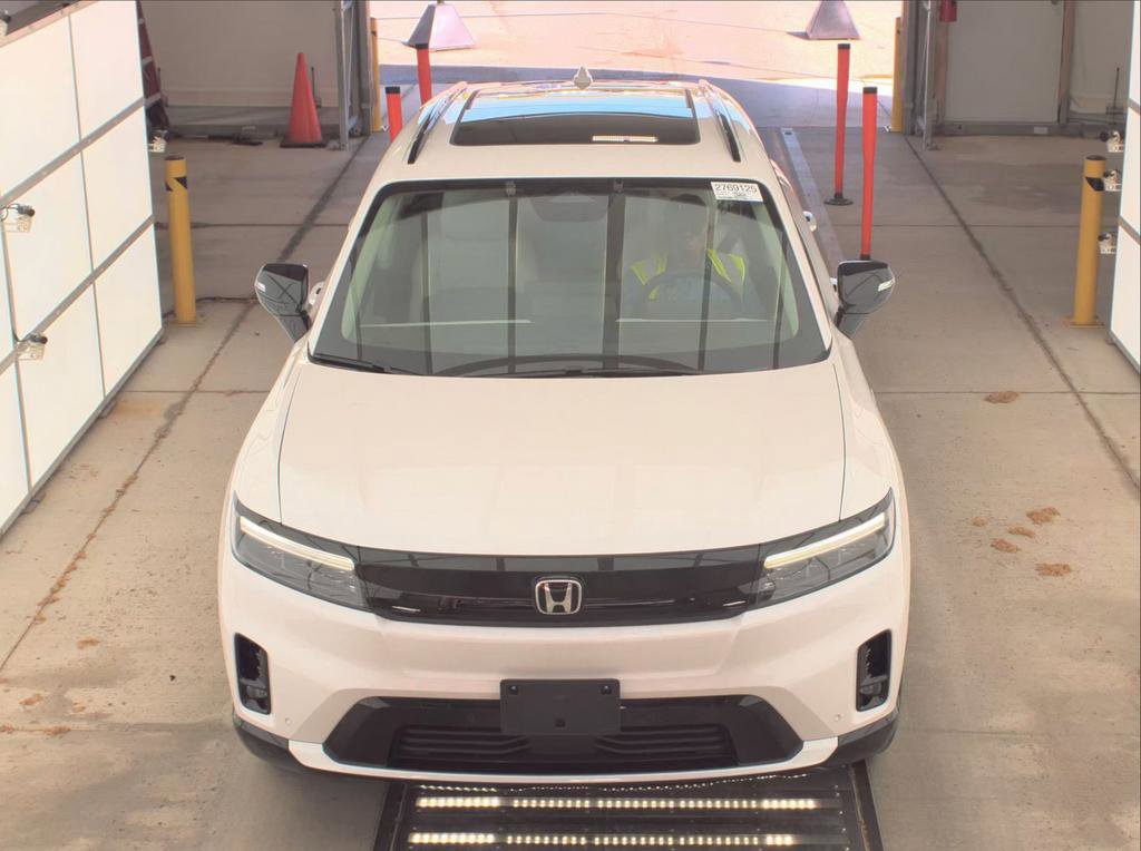 Used 2024 Honda Prologue Touring image 7