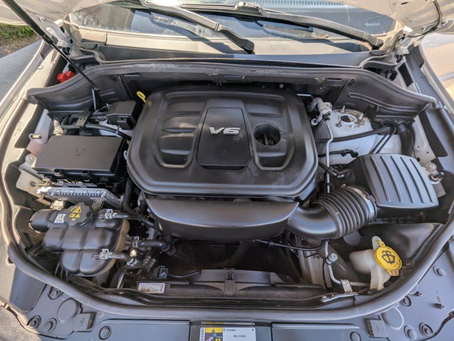 Used 2017 Jeep Grand Cherokee Limited w/ Luxury Group II AWD/4WD image 34