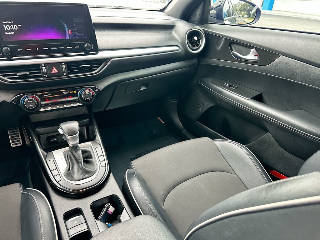 Used 2023 Kia Forte GT-Line w/ GT-Line Technology Package image 23