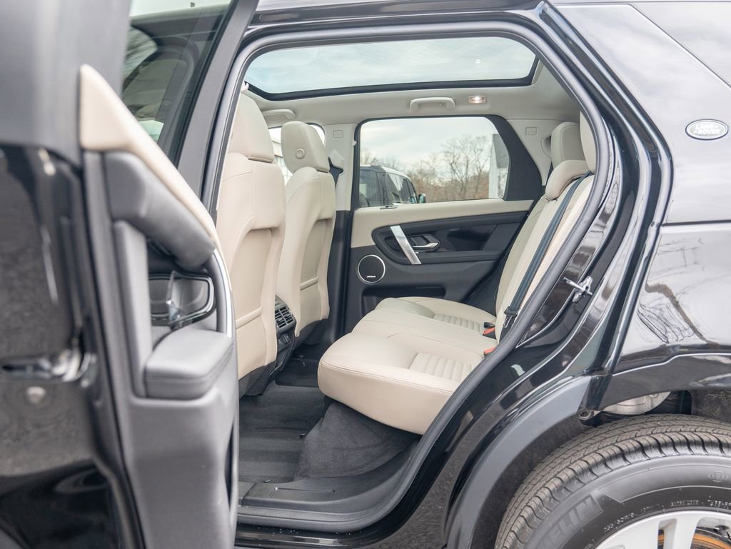 Certified 2025 Land Rover Discovery Sport S AWD/4WD image 34
