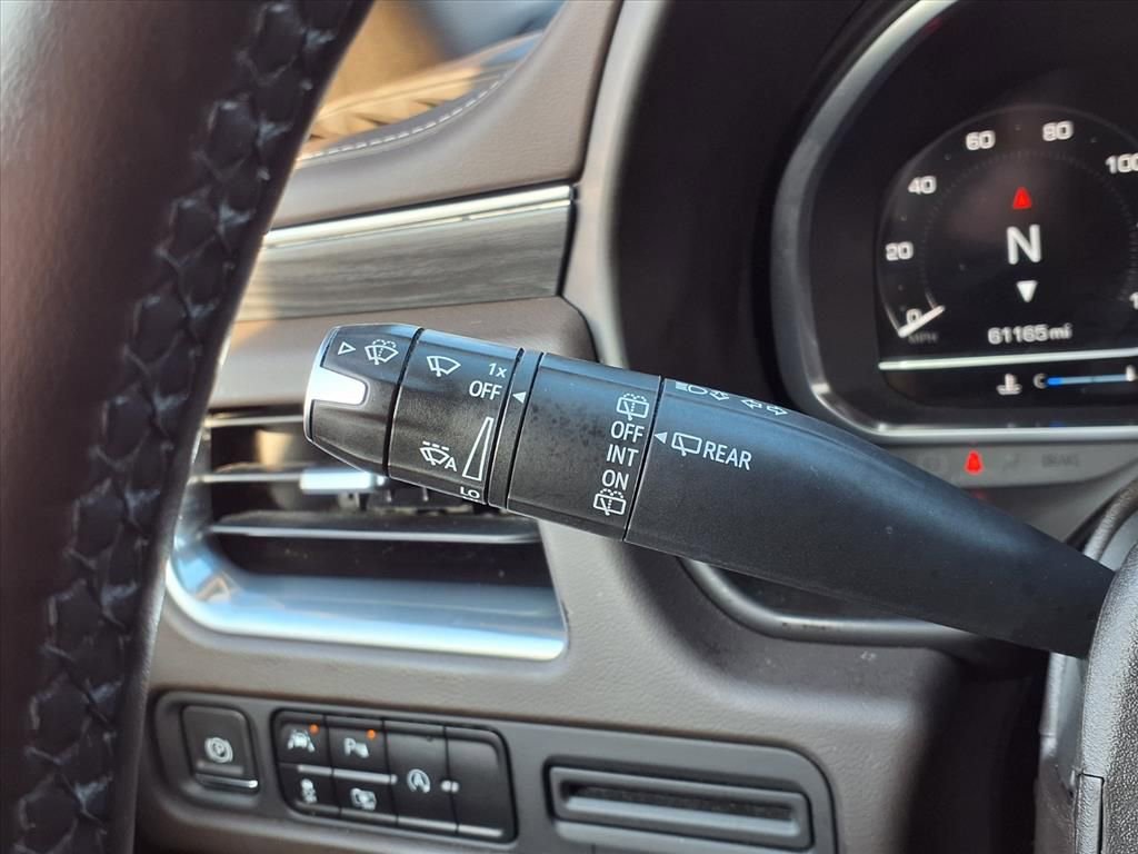 Certified 2023 GMC Yukon SLT w/ SLT Luxury Package image 15