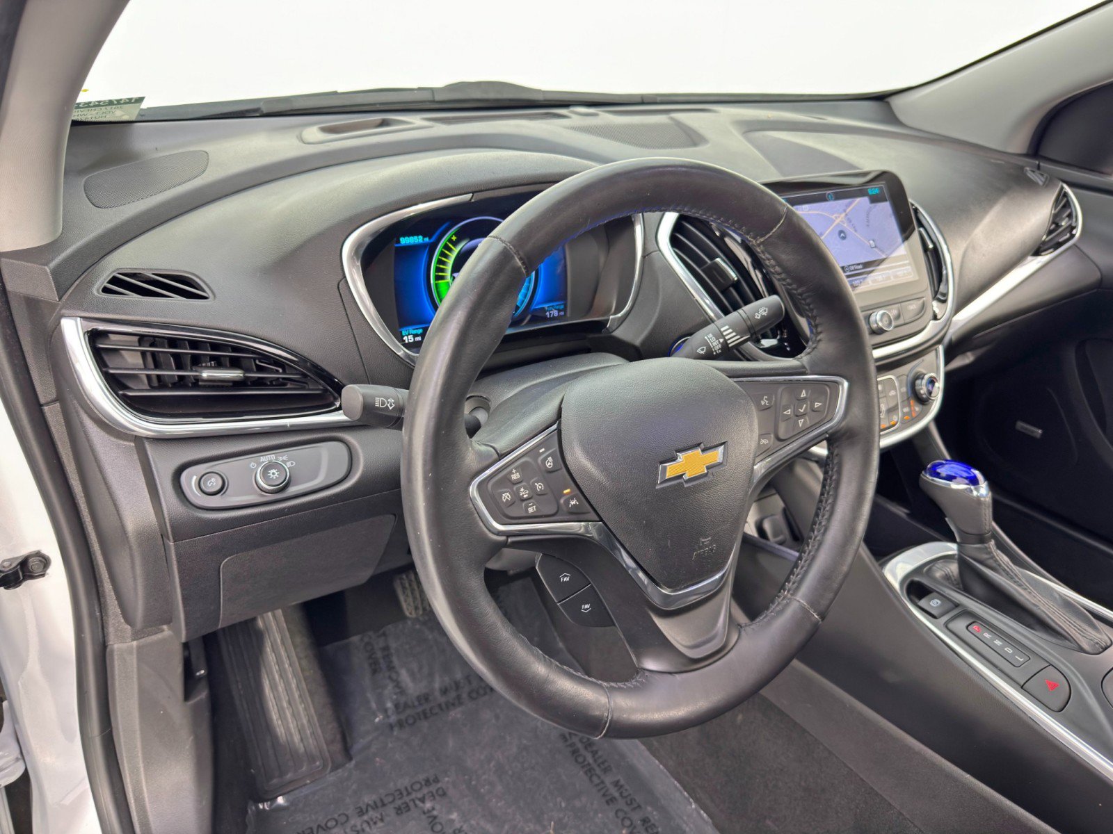 Used 2017 Chevrolet Volt Premier w/ Driver Confidence II Package image 12