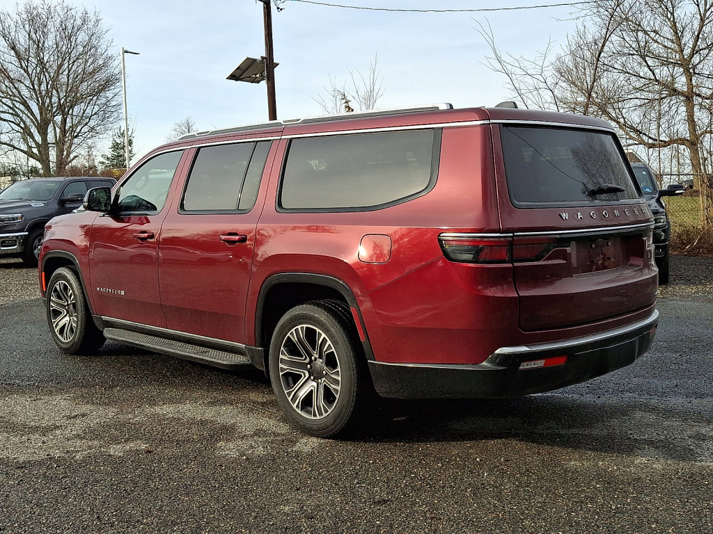Used 2024 Jeep Wagoneer L Series II w/ Flexible Seating Group image 3