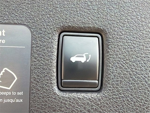 Used 2021 INFINITI QX50 Essential w/ Convenience Package image 14