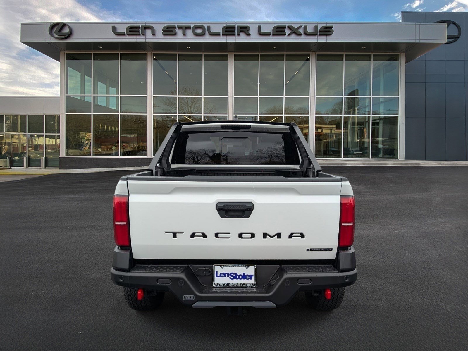 Used 2024 Toyota Tacoma 4x4 Double Cab Hybrid image 4