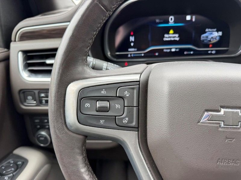 Used 2022 Chevrolet Tahoe Z71 w/ Luxury Package AWD/4WD image 14