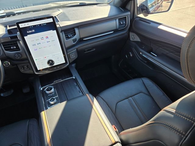 Used 2024 Ford Expedition Max Platinum image 38