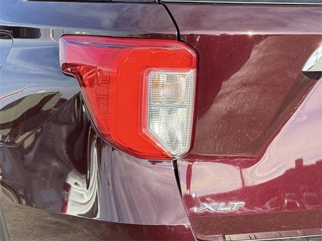 Certified 2022 Ford Explorer XLT w/ Equipment Group 202A image 29