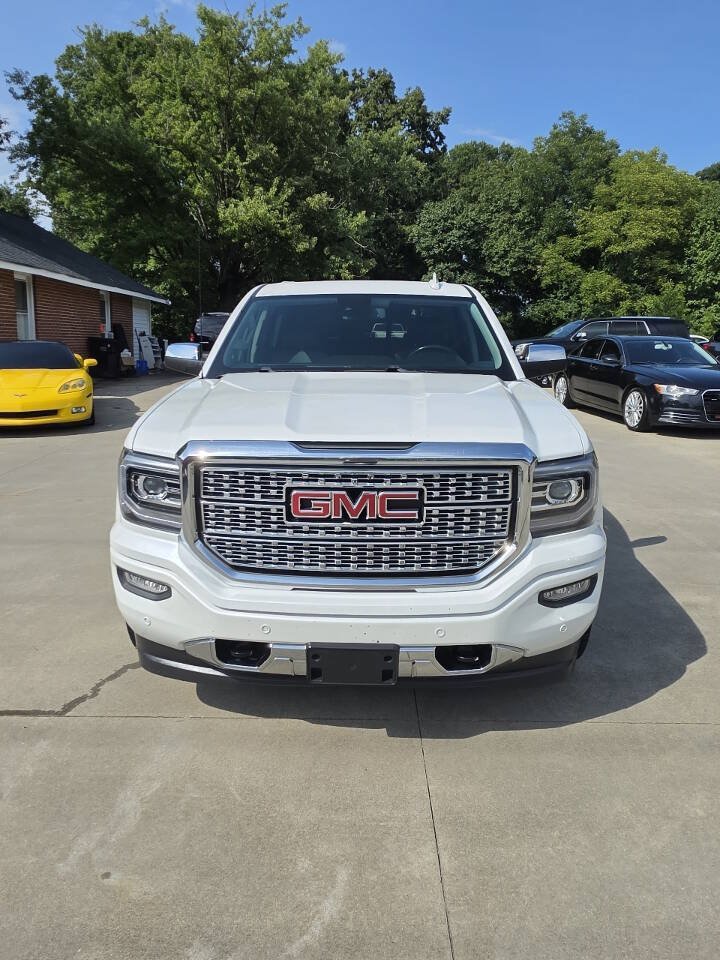 Used 2016 GMC Sierra 1500 Denali w/ Enhanced Driver Alert Package AWD/4WD image 9