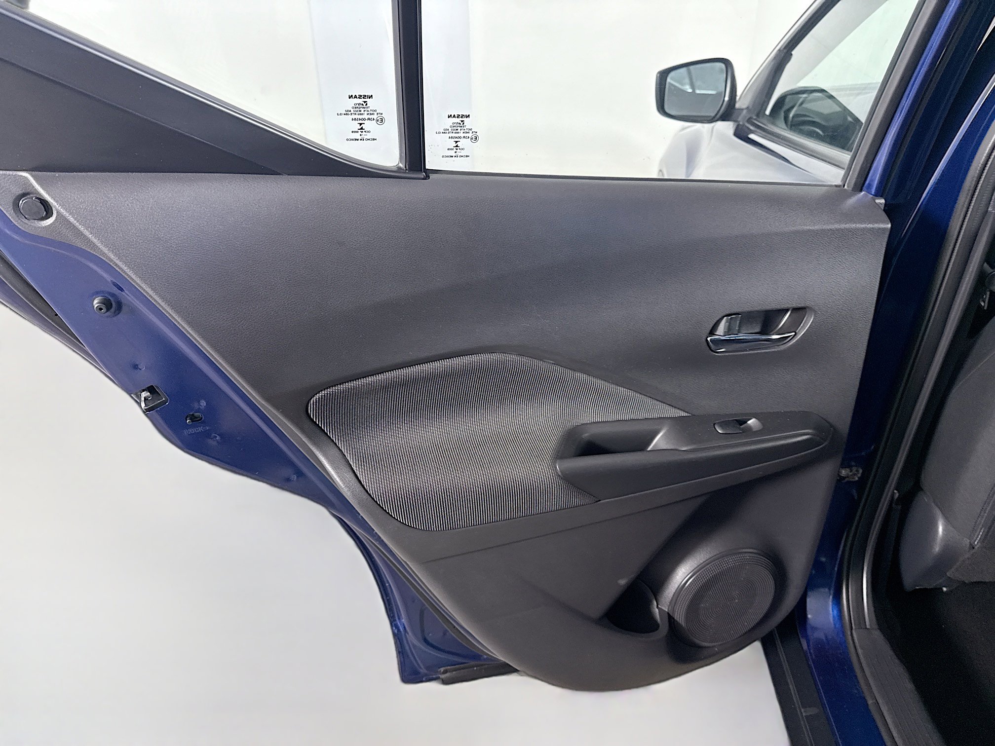 Used 2018 Nissan Kicks SV image 26