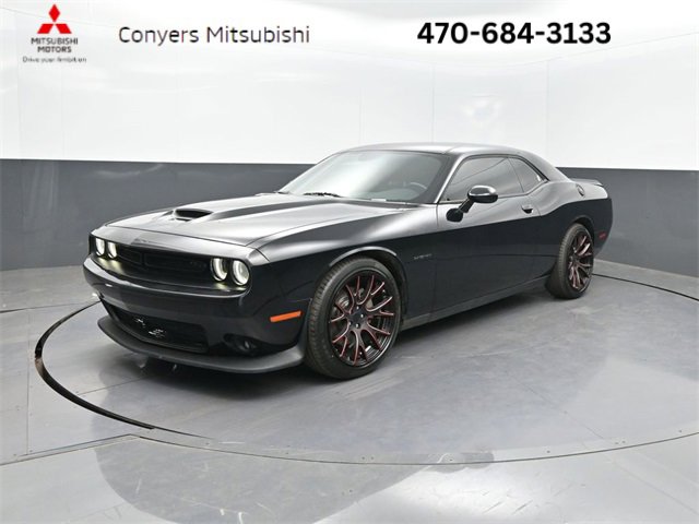 Used 2022 Dodge Challenger R/T w/ Blacktop Package