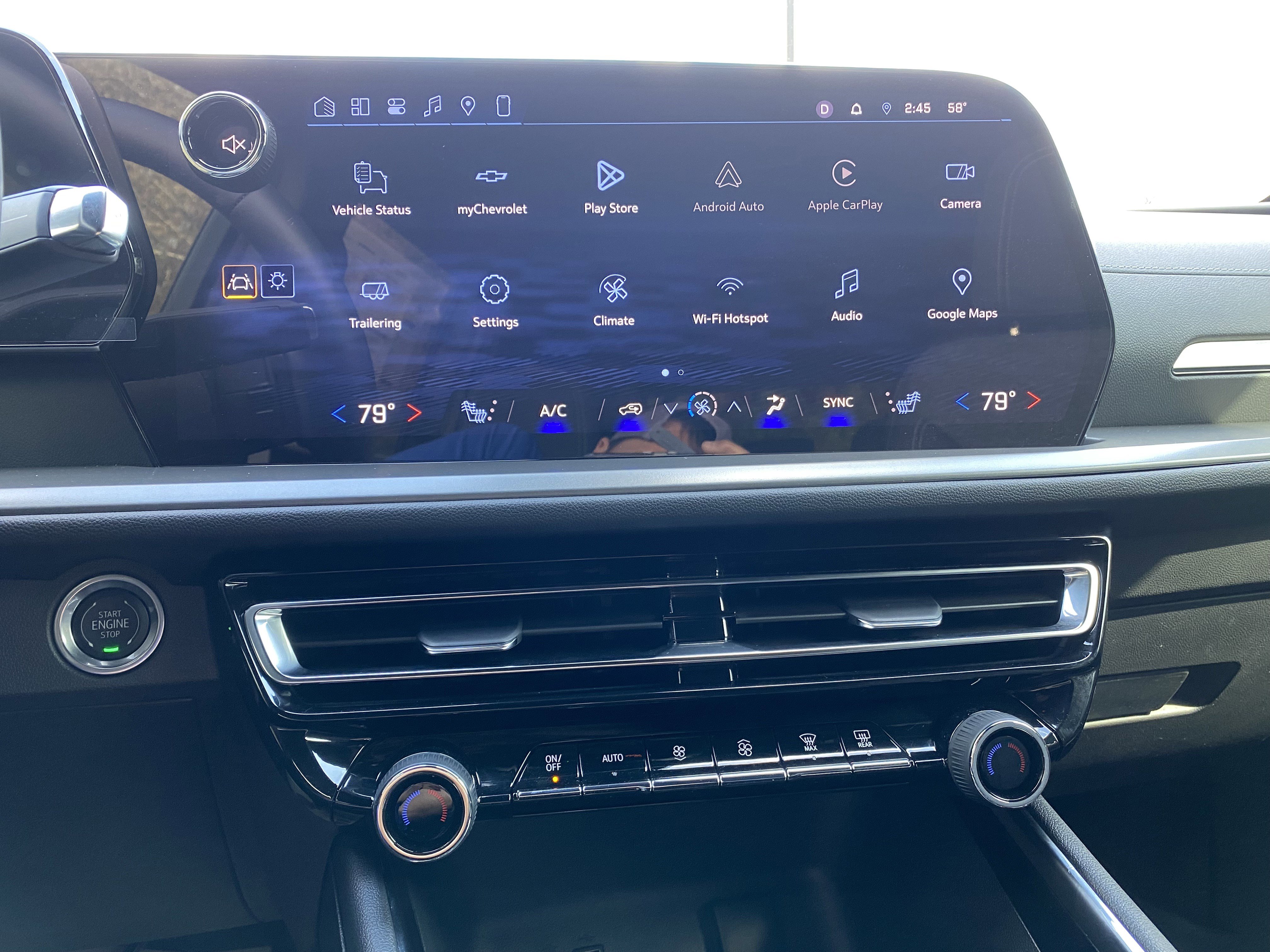 Used 2026 Chevrolet Traverse LT image 25