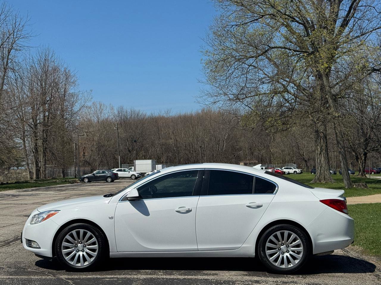 Used 2011 Buick Regal CXL w/ RL2 Preferred Equipment Group image 10