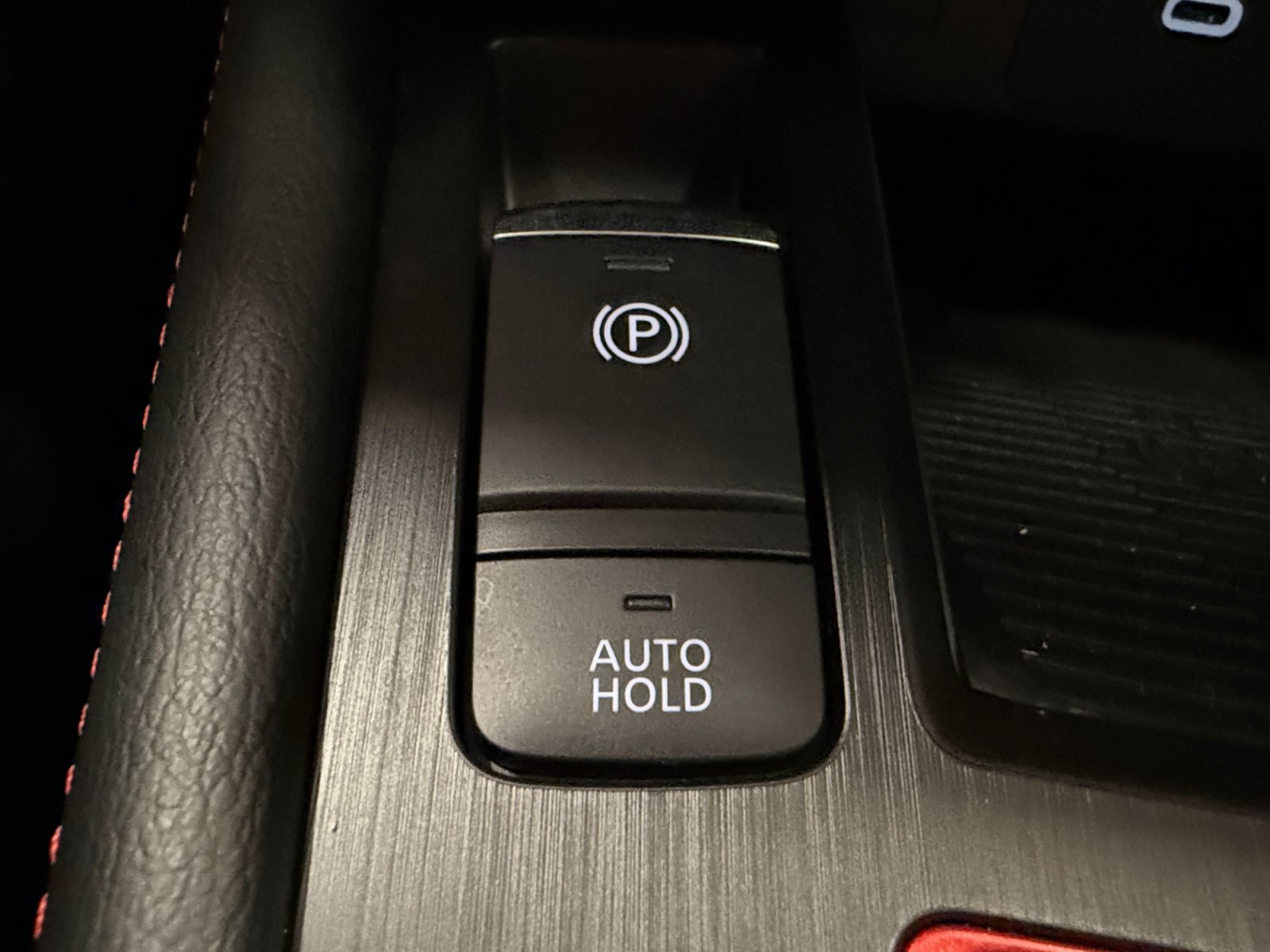 Used 2026 Nissan Kicks SR FWD image 35