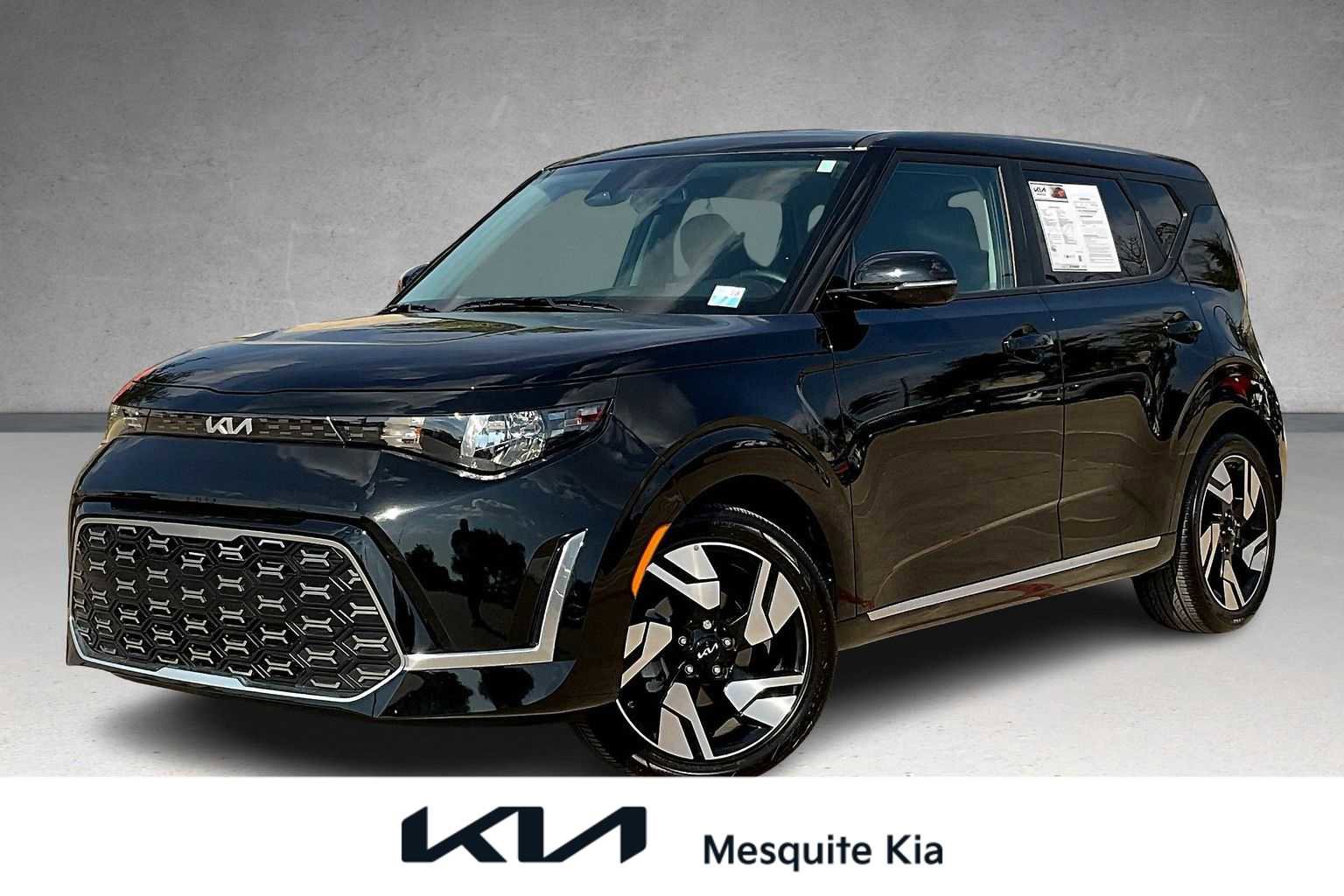 Certified 2025 Kia Soul GT-Line