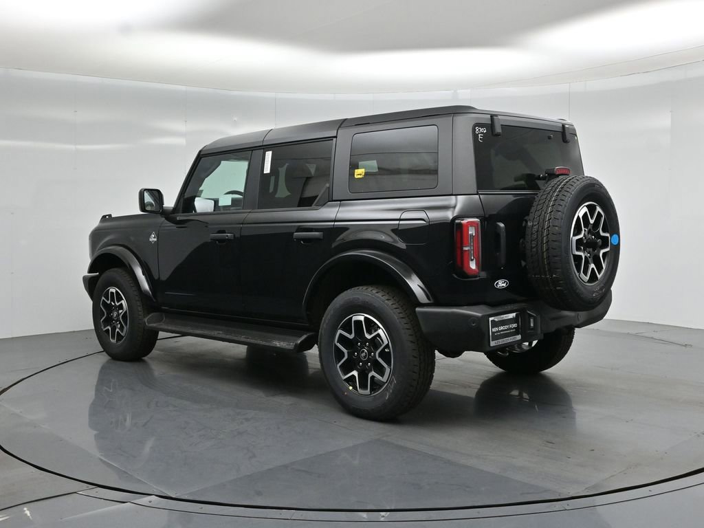 New 2026 Ford Bronco Outer Banks AWD/4WD image 6