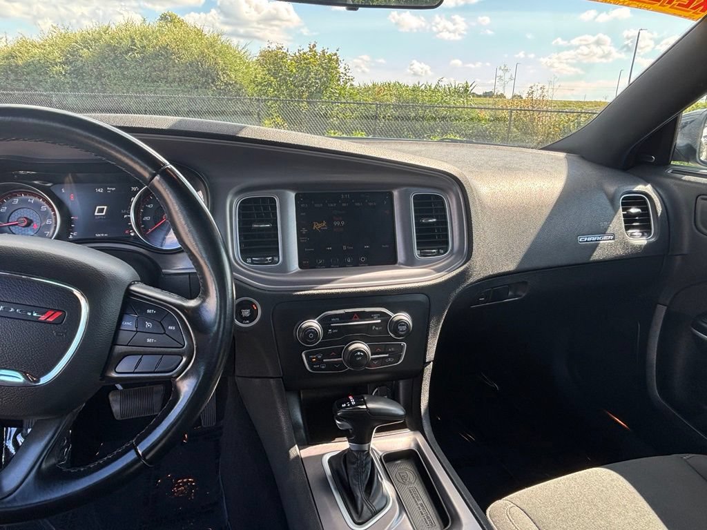 Used 2023 Dodge Charger SXT RWD image 23